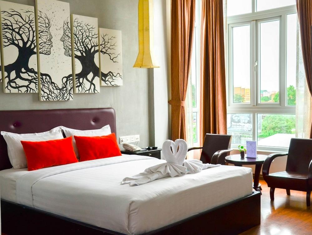 Hotel King Grand Boutique 4*
